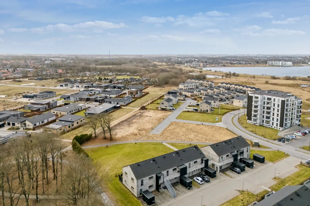 Vista aerea - Buildable Plot with Family-Friendly Setting in Herning