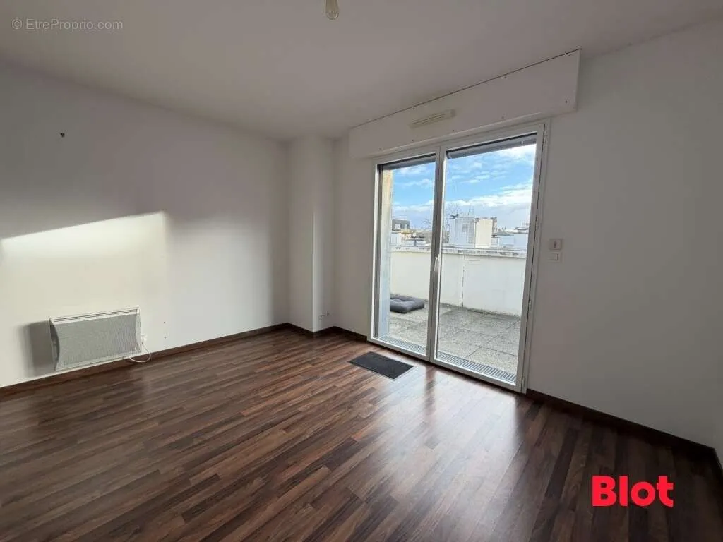 Pièces - Appartement 4 Pièces avec Terrasse au Mail à Rennes
