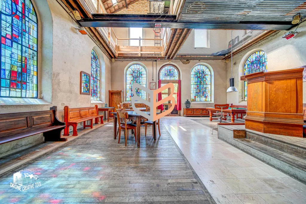 Toad - Converted Chapel House with Historic Setting in Jarny
