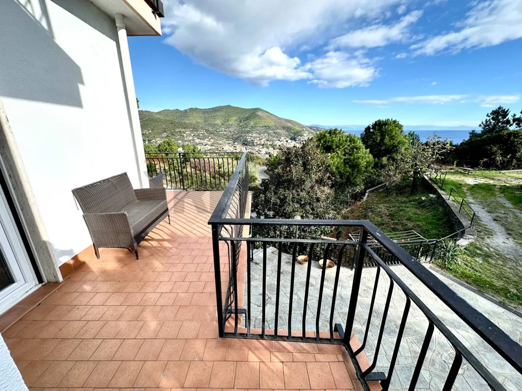 Rõdu - Panoramic Apartment with Sea View in Noli