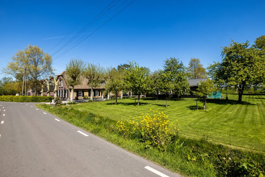 Välivaade - Nostalgic Farmhouse with Polder Views in Vlist