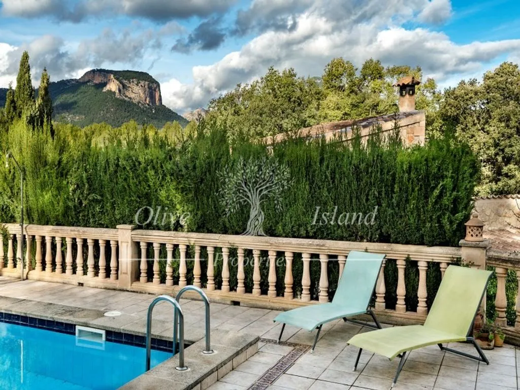 Bassein - Luxury House with Pool and Gardens in Alaró
