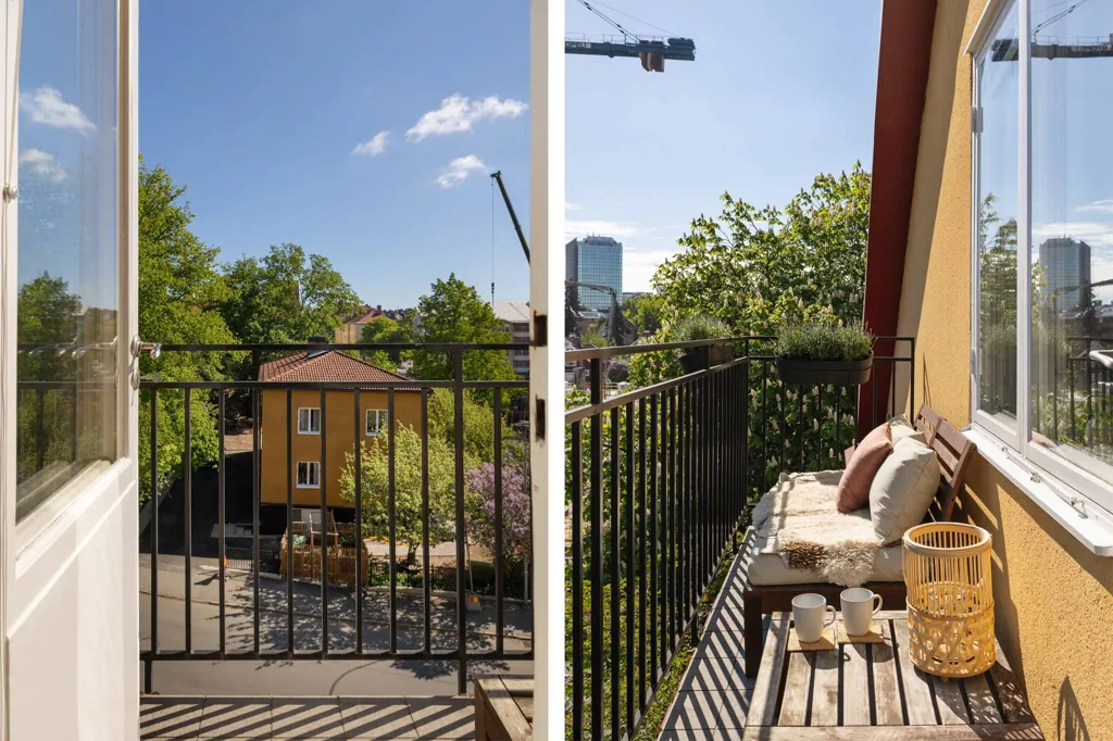 Rõdu - Charming 1930s Villa-Style Flat in Gamla Råsunda