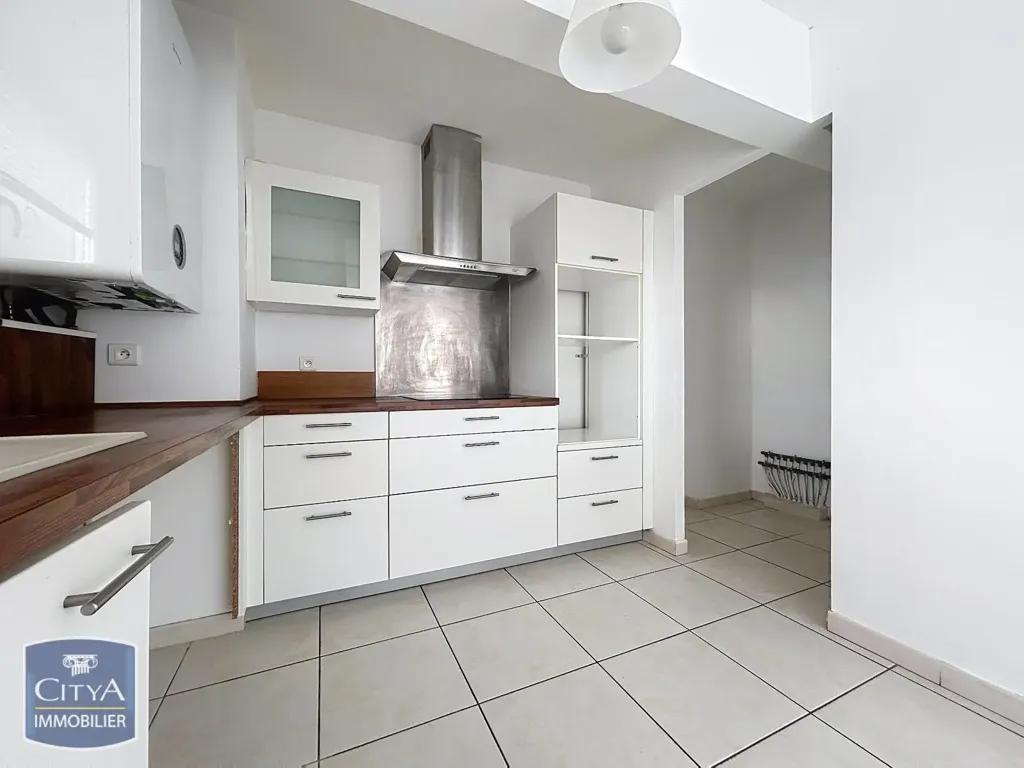 Köök - Ground Floor Apartment with Terrace in Nîmes
