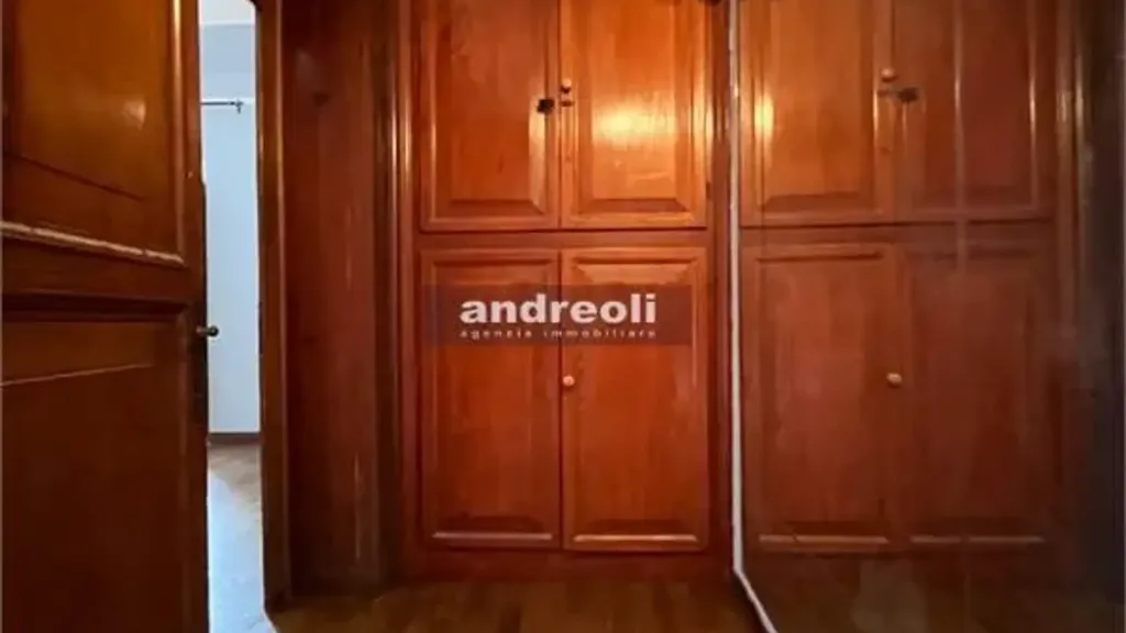 Stanze - Cinquecento-Style Apartment in Jesi