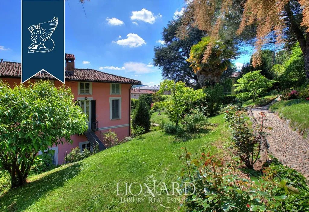 Aed - Historical Villa with Park in Albese Con Cassano