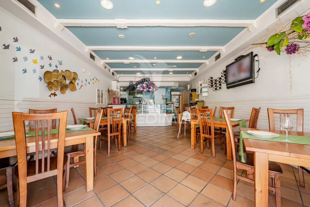 Salle à manger - Snack-Bar with Esplanade in Alcácer do Sal