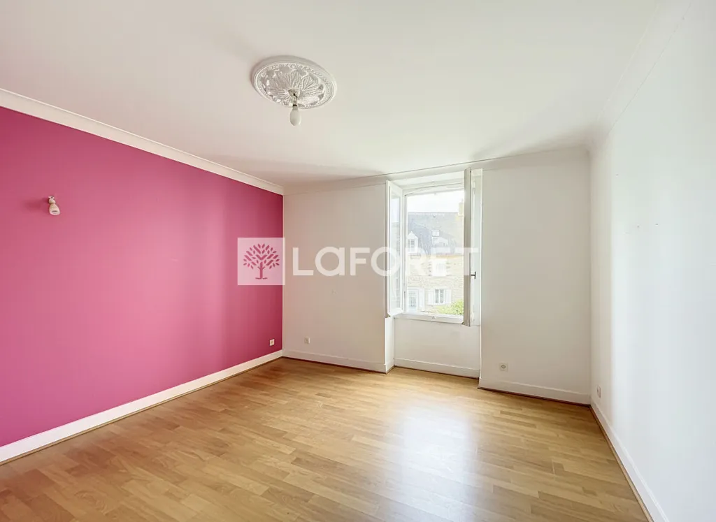 Toad - Versatile House in Centre Bourg, Sixt-sur-Aff