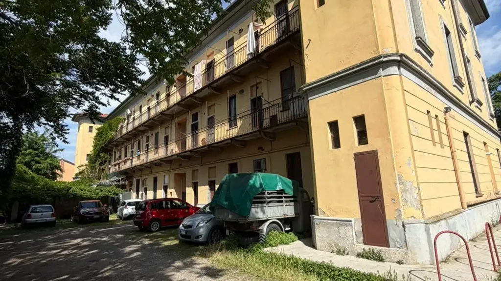 Välivaade - Rustic-Style Flat with Garden in Milan