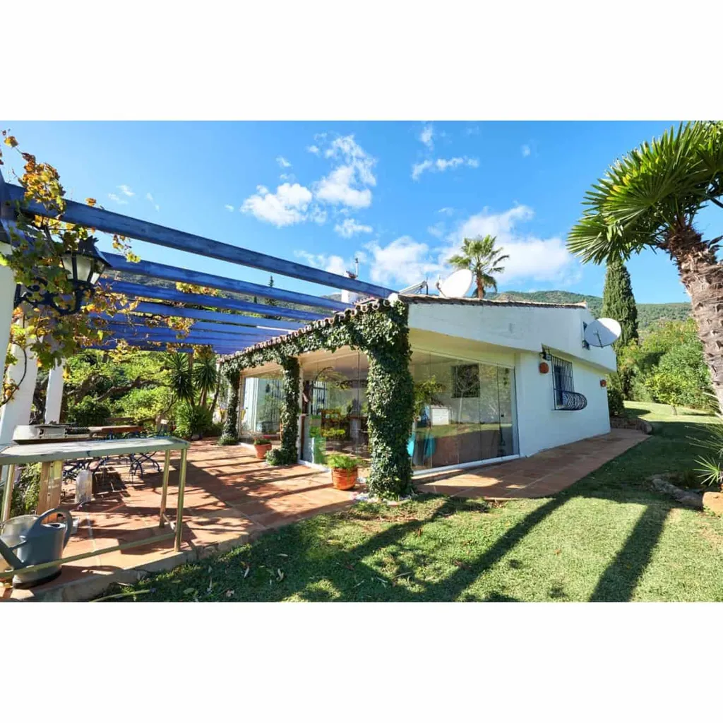 Terrace - Villa with Private Pool near Estepona