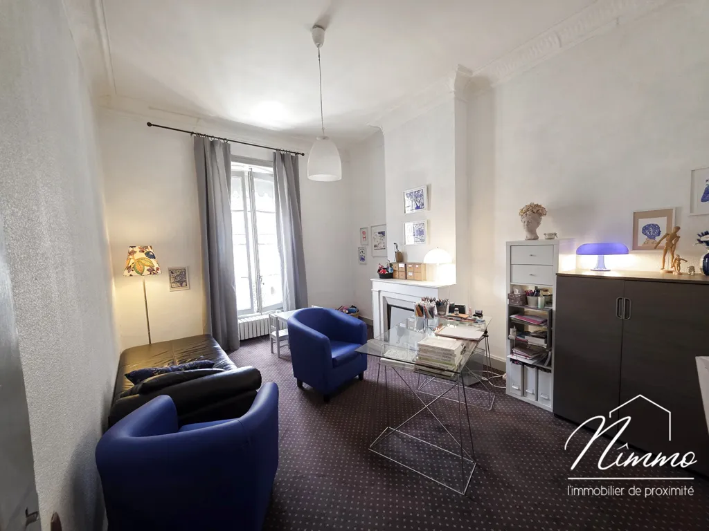 Séjour - Appartement 3 Pièces à Nîmes, Proche Maison Carrée