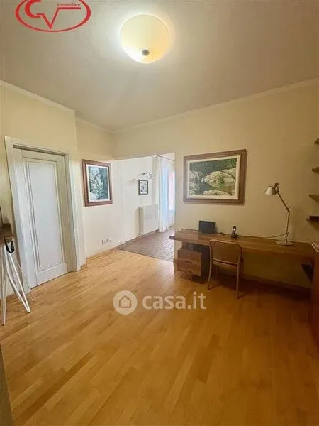 Bureau - Modern Villa with Pool in Loro Ciuffenna