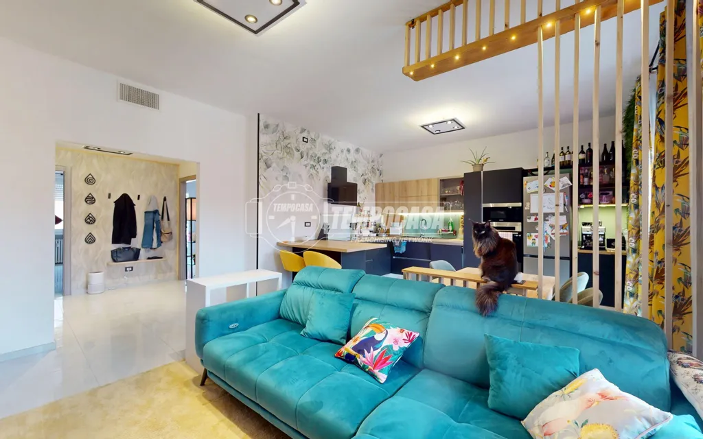 Living Room - Modernised Apartment with Balcony in Settimo Torinese