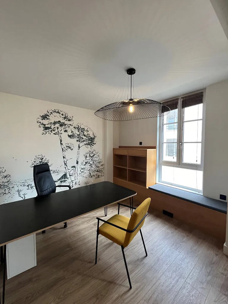 Kabinet - Fully Renovated Office Space in Bordeaux