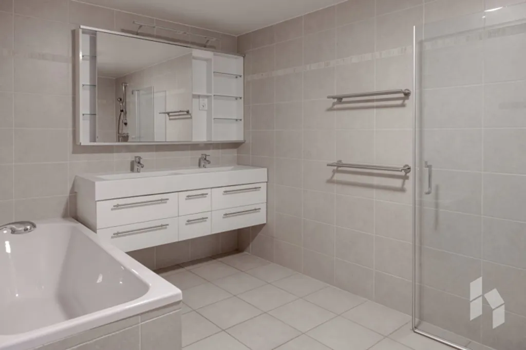 Vannitoad - Spacious Ground Floor Apartment in Lommel