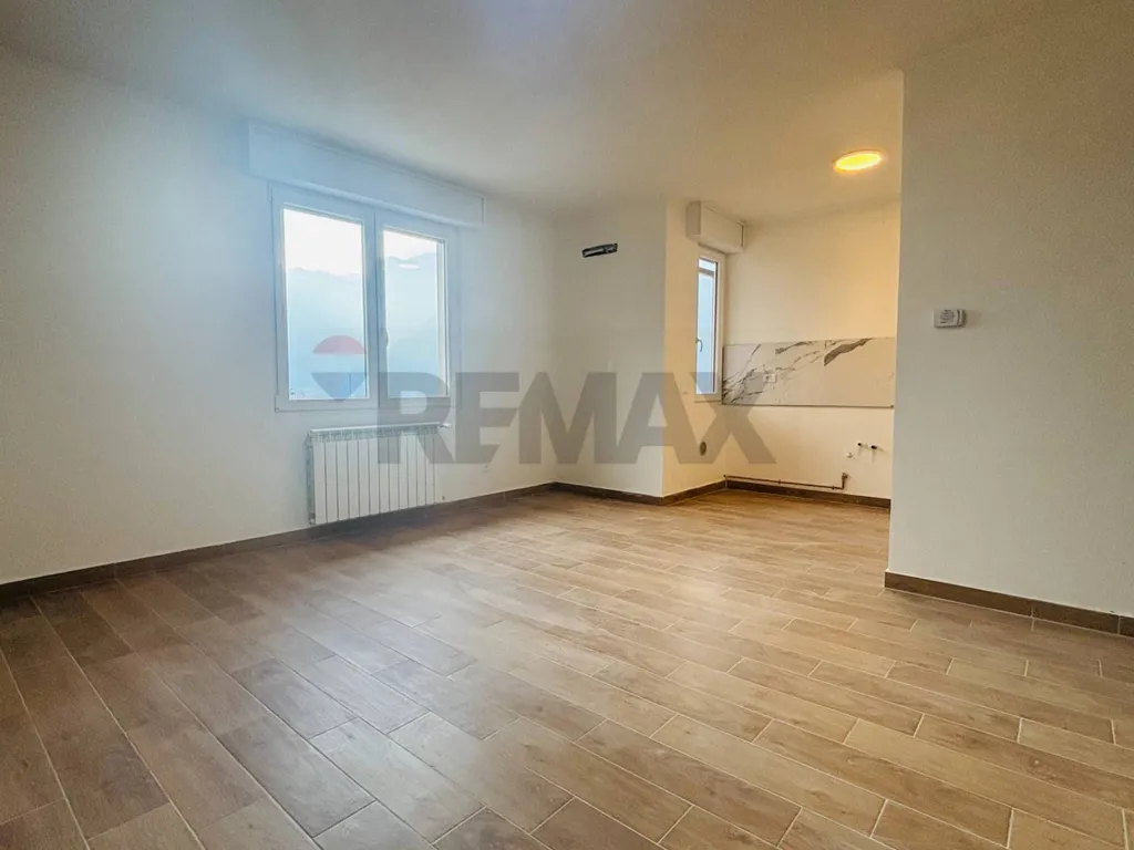 Soggiorno - Rustic Flat with Balcony in Artogne
