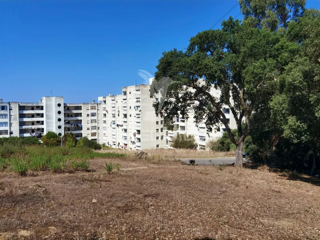 Aed - Approved Luxury Home Project in Santarém