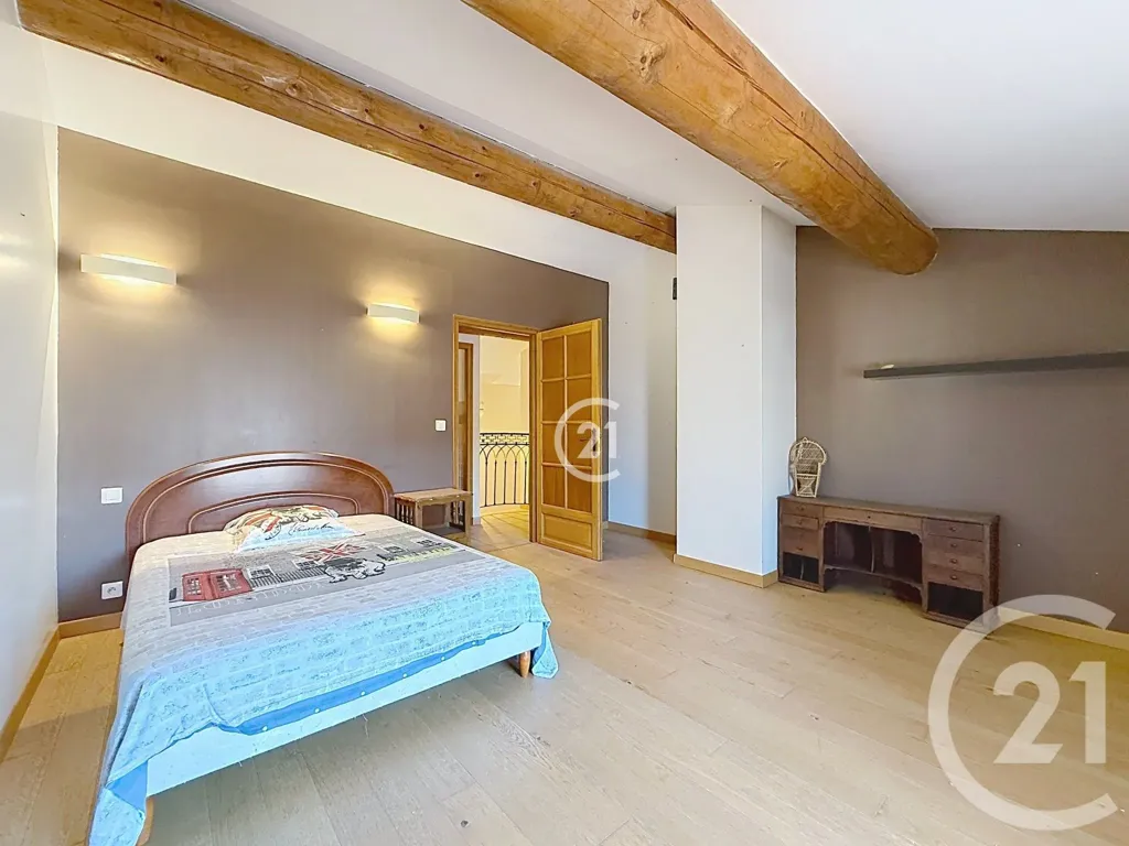 Magamistoad - Character House with Potential in Eyragues Centre