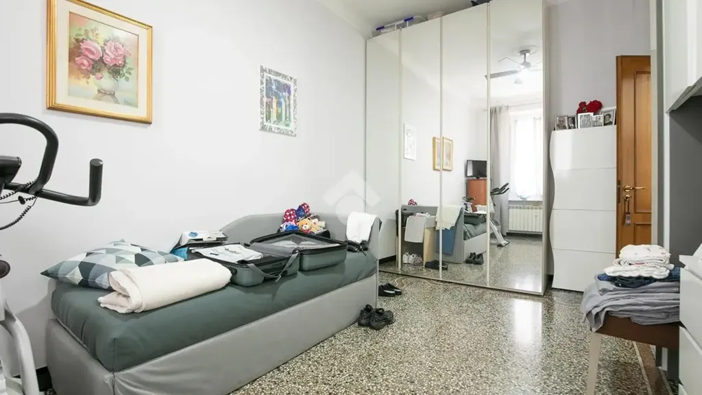 Chambres - Rustic-Style Apartment with Central Location in Genoa