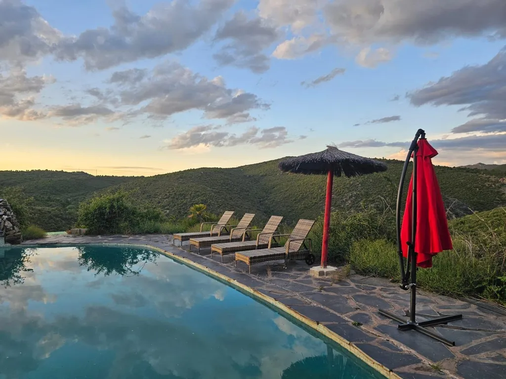 Pool - Chalet with Pool in Sierra Norte, Madrid
