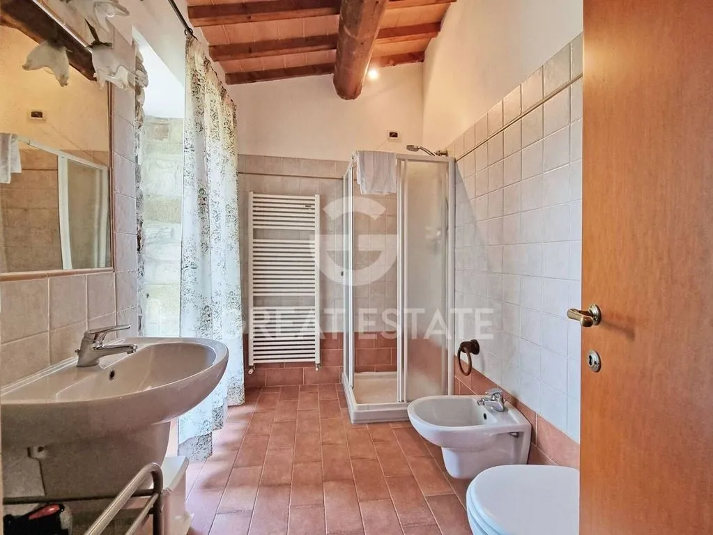 Vannitoad - Tuscan Farmhouse with Pool in Mugello