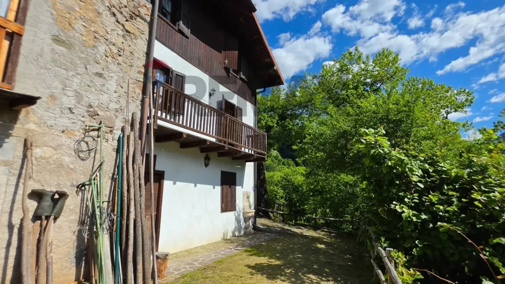 Exterior - Trilocale with Garden in Darzo