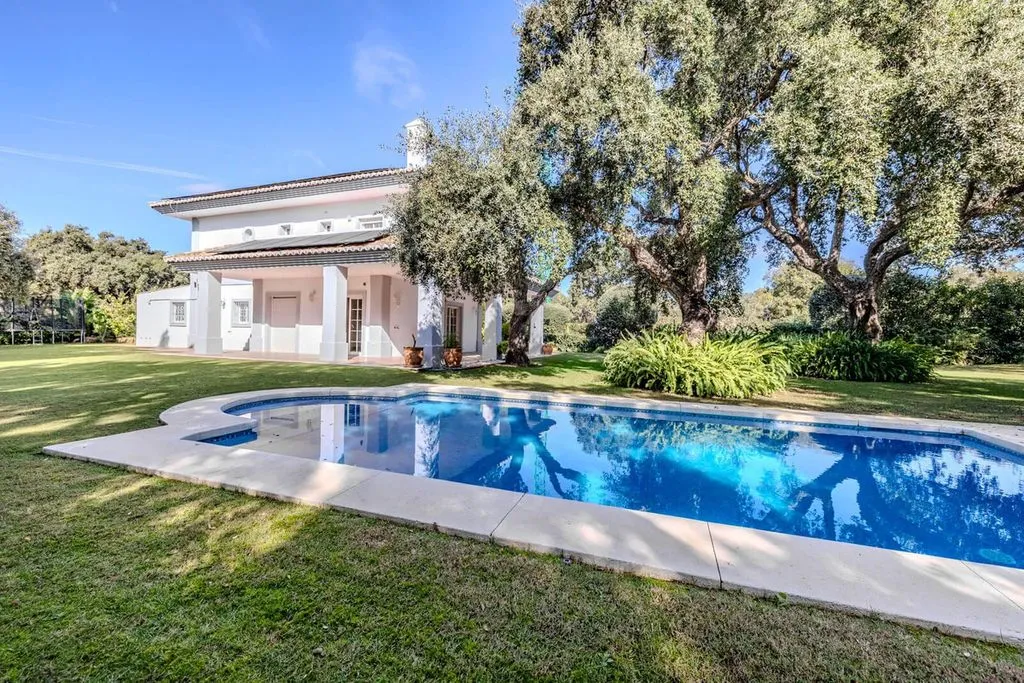 Piscine - Detached House with Golf View in Sotogrande
