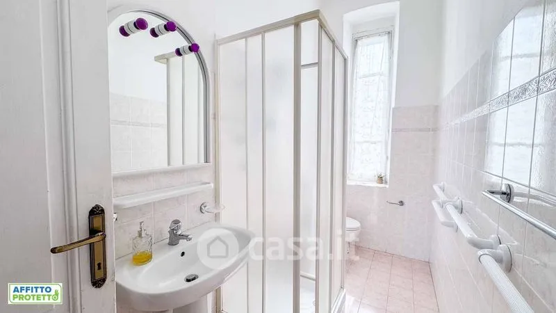 Vannitoad - Fully Furnished Flat with Balcony in La Spezia