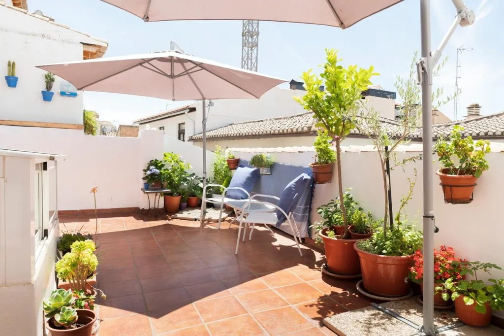 Terrass - Chalet with Terrace in Granada Centre