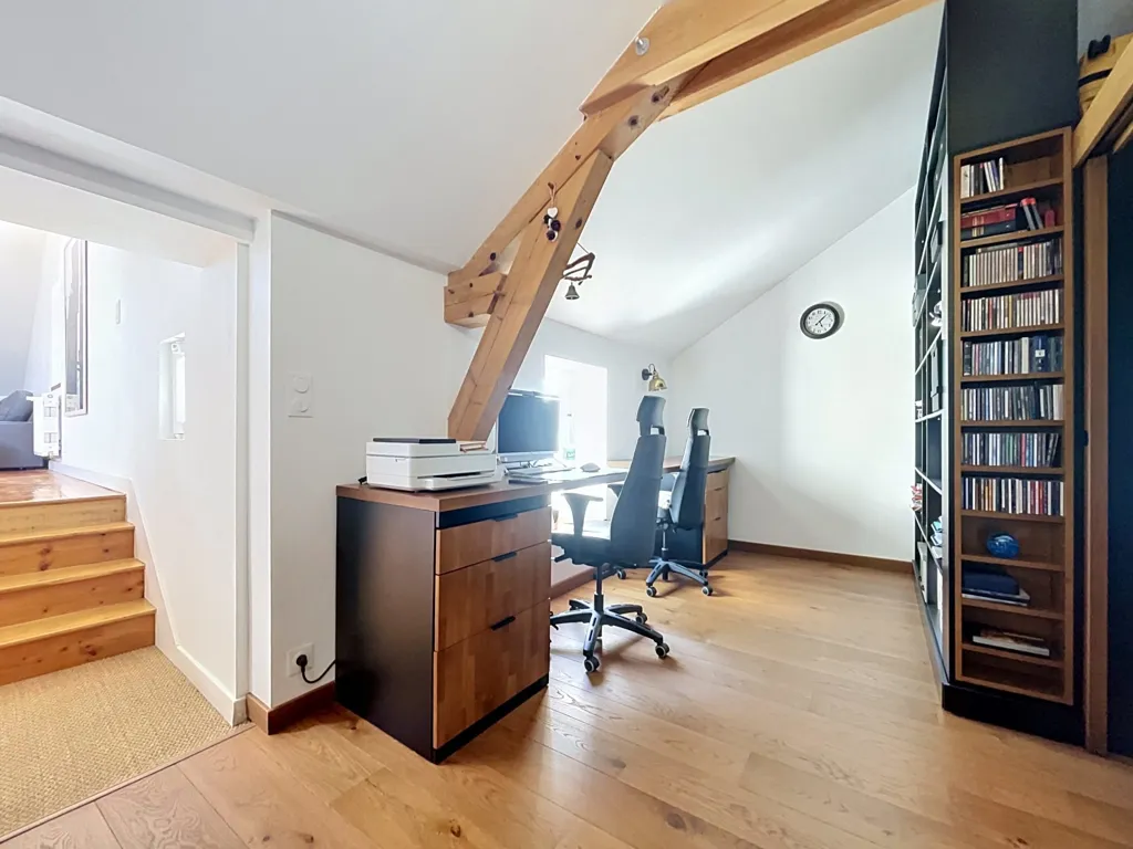 Bureau - Maison Authentique avec Grand Terrain à Beauregard-Vendon