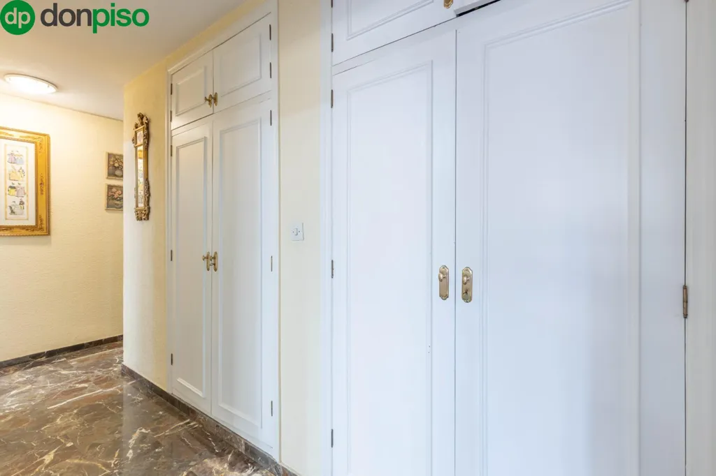 Entrée - Luxury Flat with Terrace in Granada