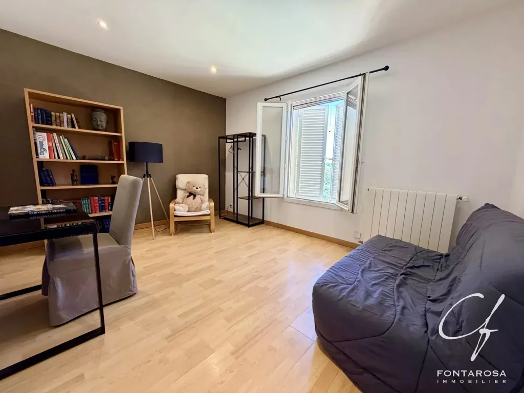 Chambres - Villa Luxueuse avec Piscine à Puget-sur-Argens