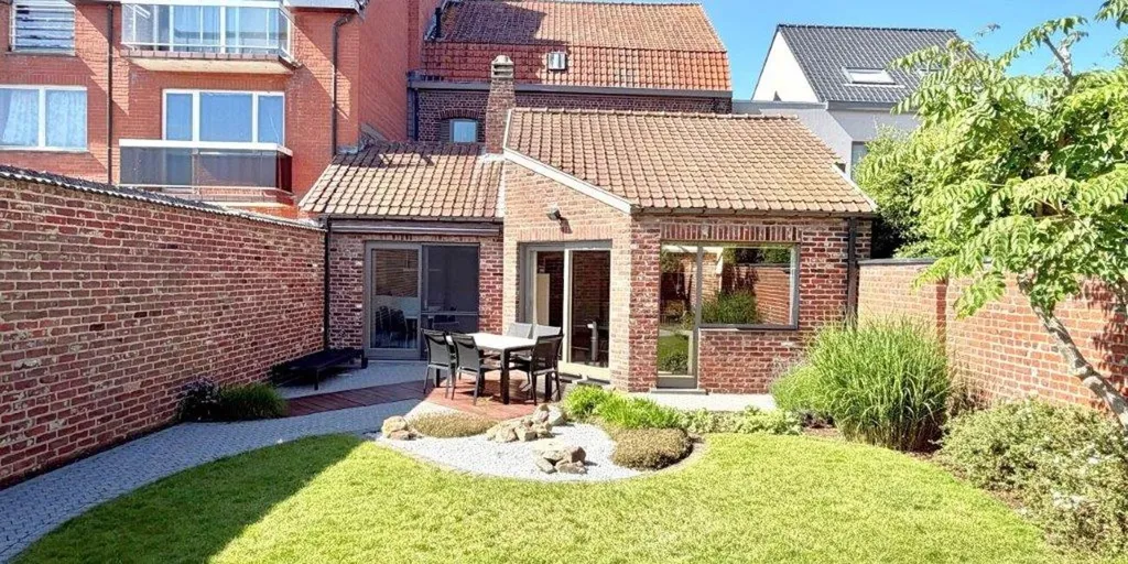Aed - House with South-Facing Garden in Wervik