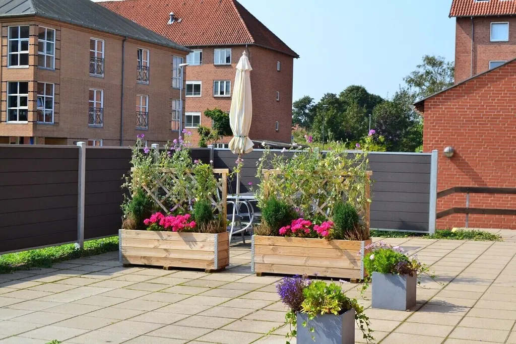 Jardin - 3-Bedroom Terraced House in Skive