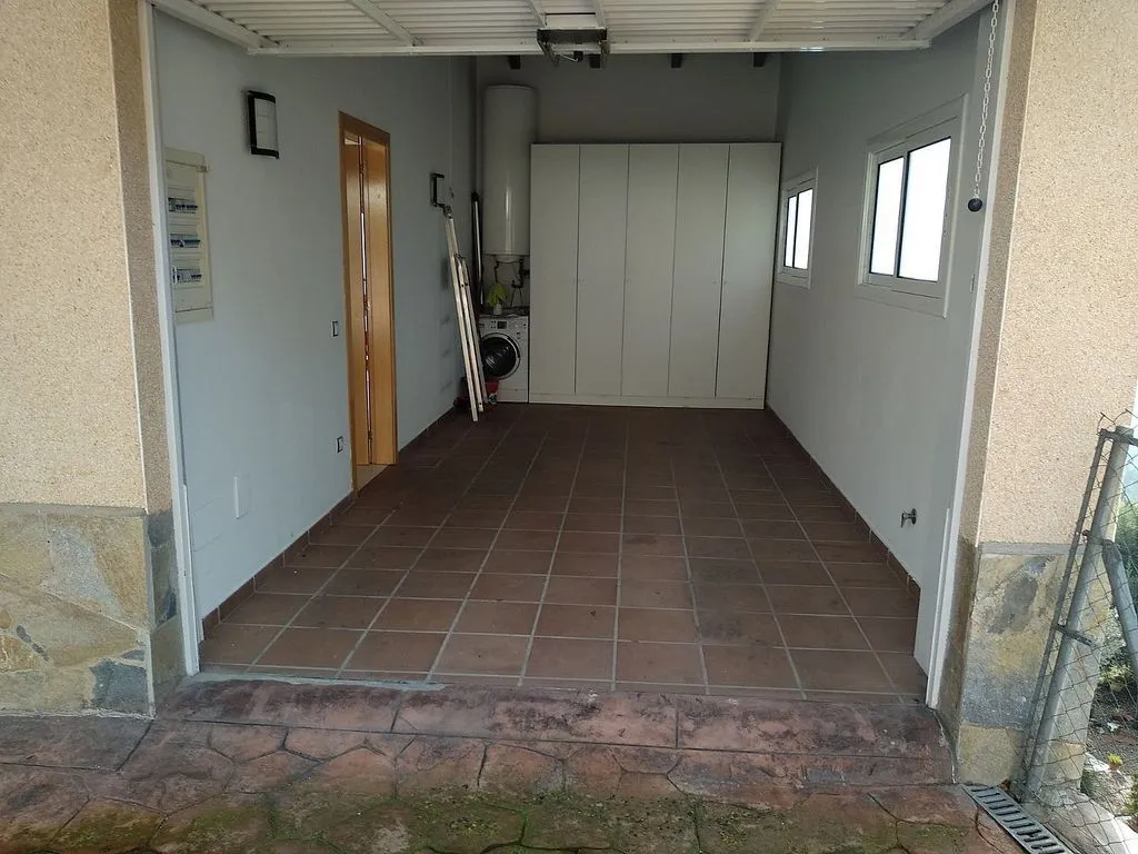 garage