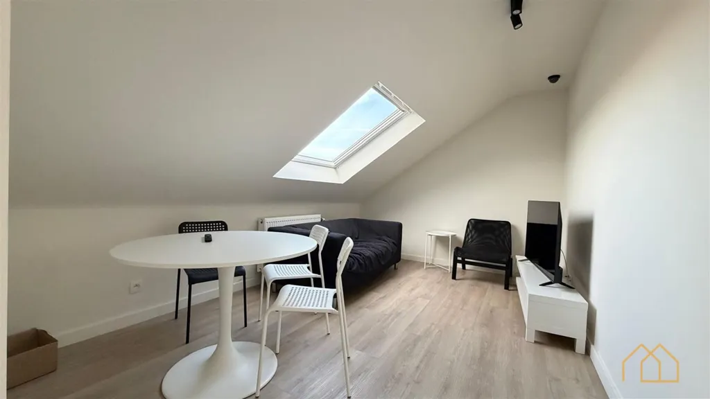 Pièces - Appartement avec Parking à Geel