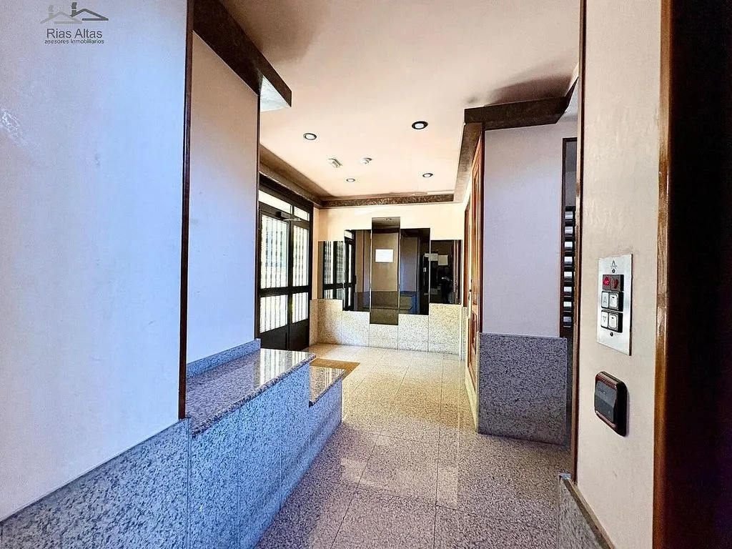 hallway_entrance