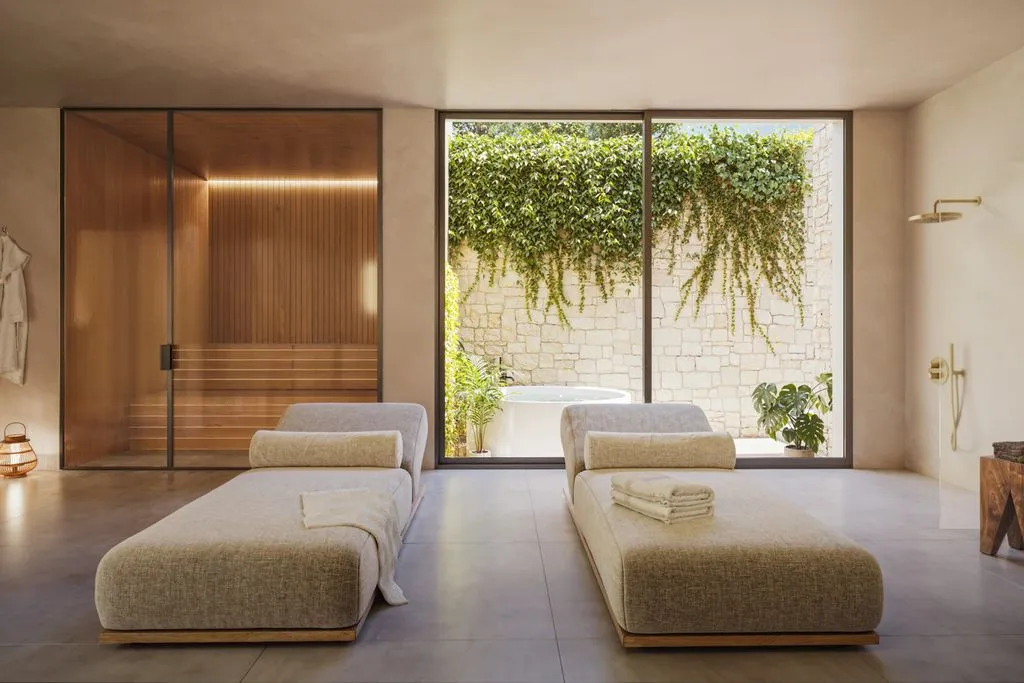 Toad - Modern Villa with Sea Views in Begur