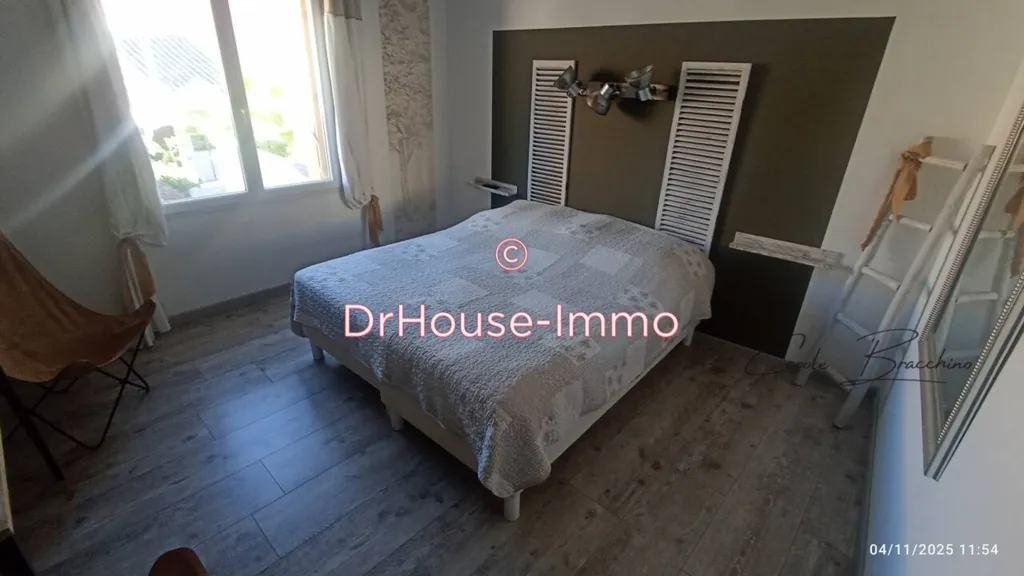Magamistoad - Charming 3-Bedroom House with Pool in Aigues-Mortes