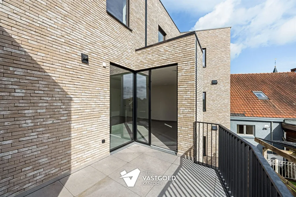 Esterno - Newly Built Apartment with Terrace in Ham