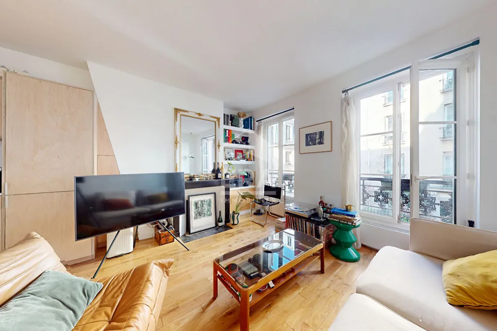 Elutuba - Traversant 2-Bedroom Apartment in Batignolles