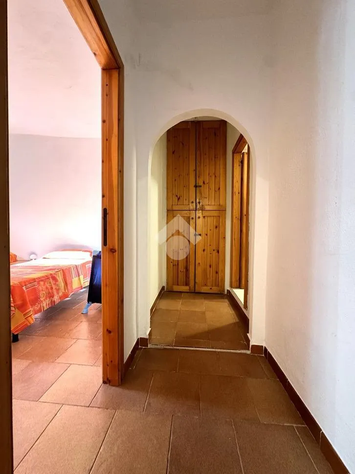 Esik - Villa with Garden near Siniscola Beaches