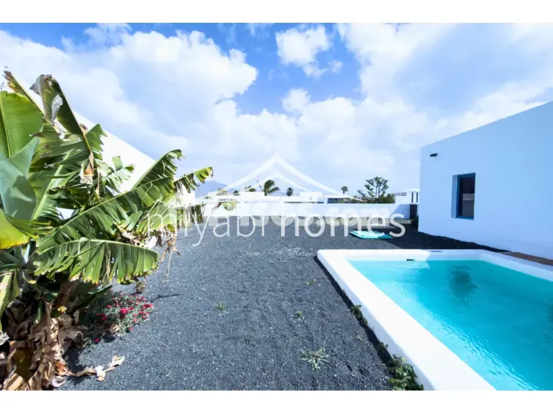 Piscina - Bungalow with Pool and Studio in Playa Blanca