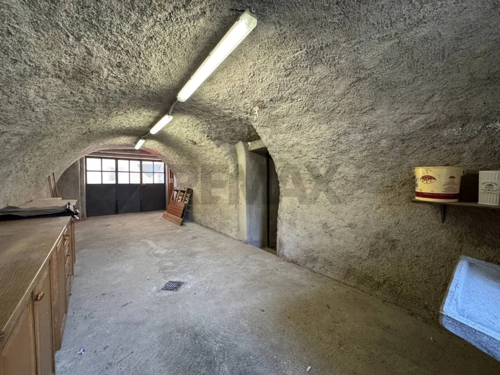 Rooms - Independent House with Private Courtyard in Gavardo