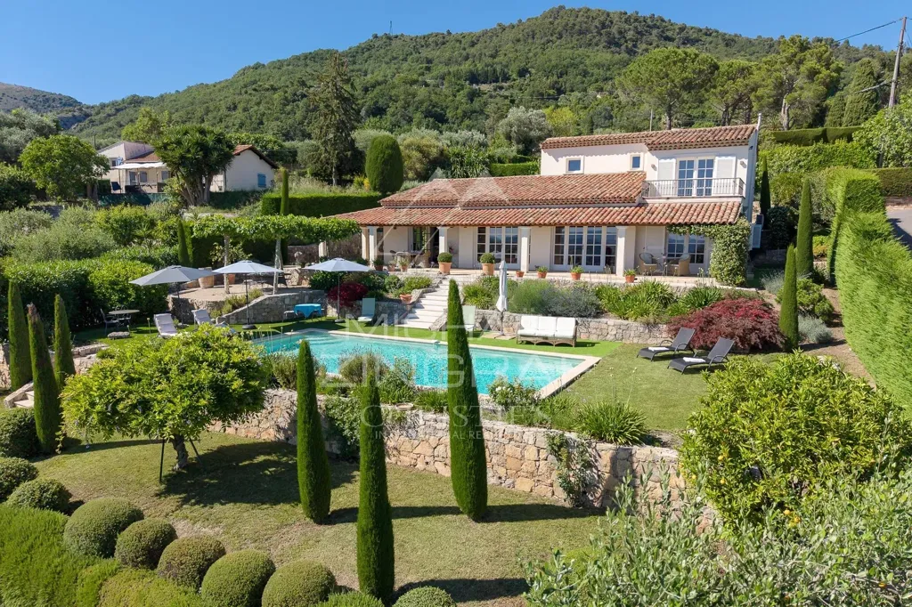 Õhuvaade - Provençal Villa with Sea View in Vence