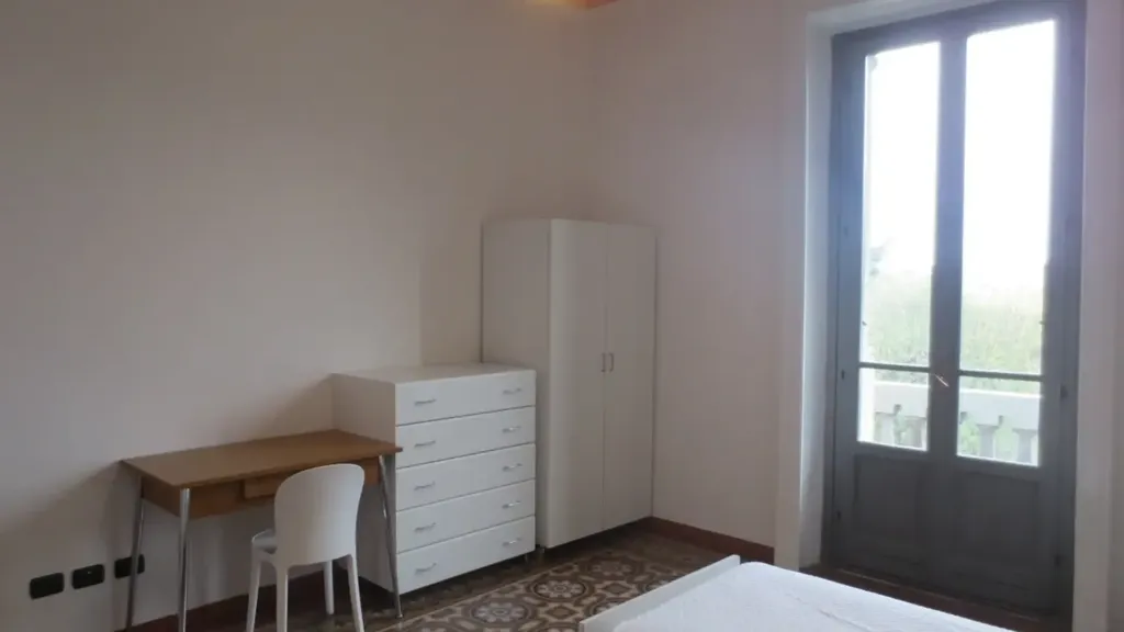 Bedrooms - Rented Apartment with Balcony in Milan