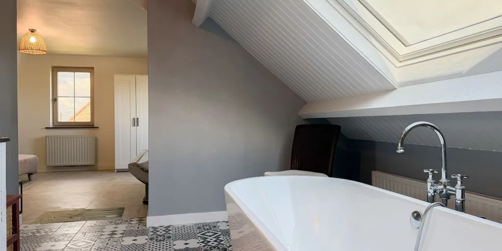 Salles de bain - Villa avec Jardin et Piscine à Ellezelles