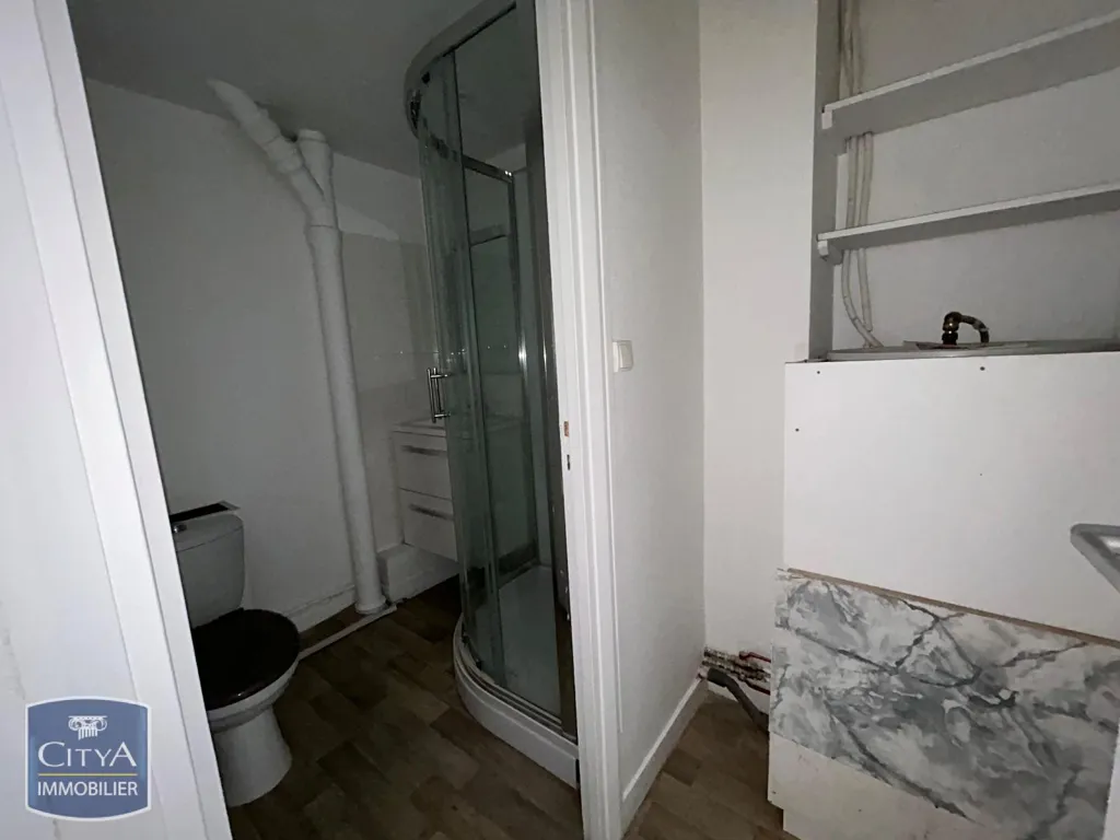 Salles de bain - Appartement Rénové avec Parking à Coty, Le Havre