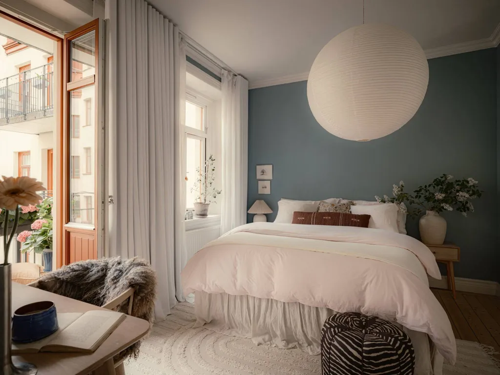 Chambres - Charming 2-Bedroom Flat with Balcony in Linné