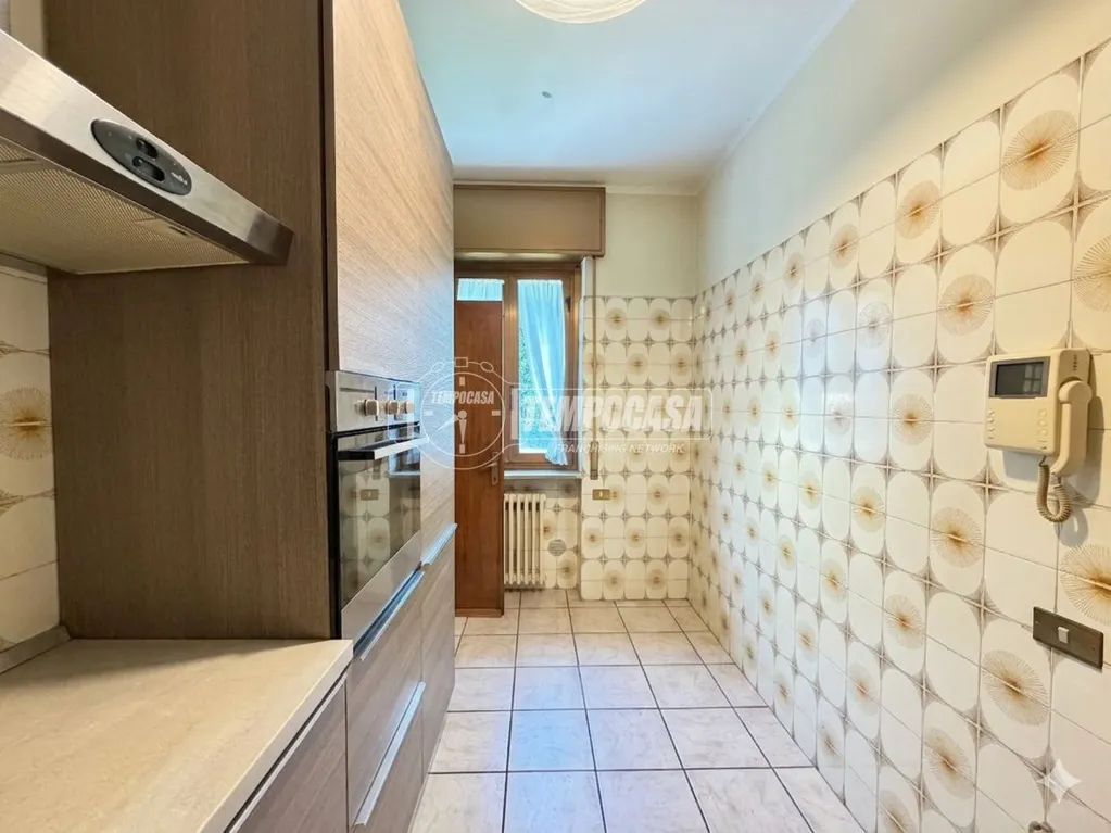 Cuisine - Villa with Pool in Merate